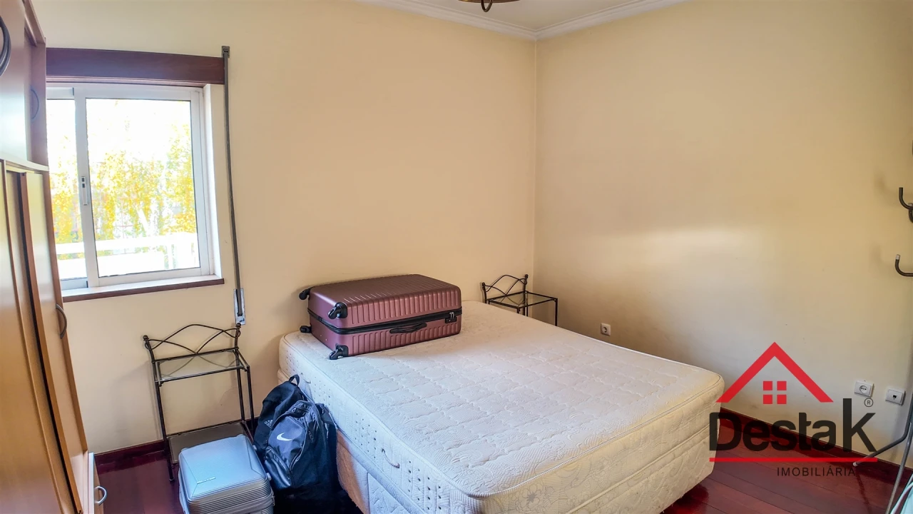 Apartamento T3 para Arrendamento em Viseu Foto 15