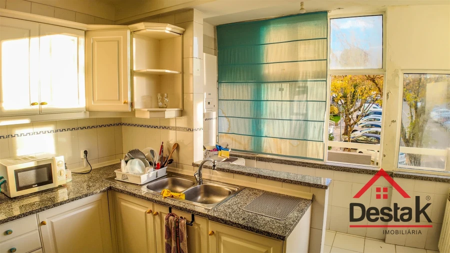 Apartamento T3 para Arrendamento em Viseu Foto 2
