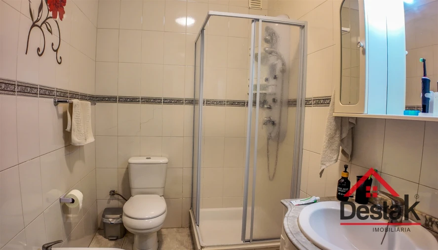 Apartamento T3 para Arrendamento em Viseu Foto 14