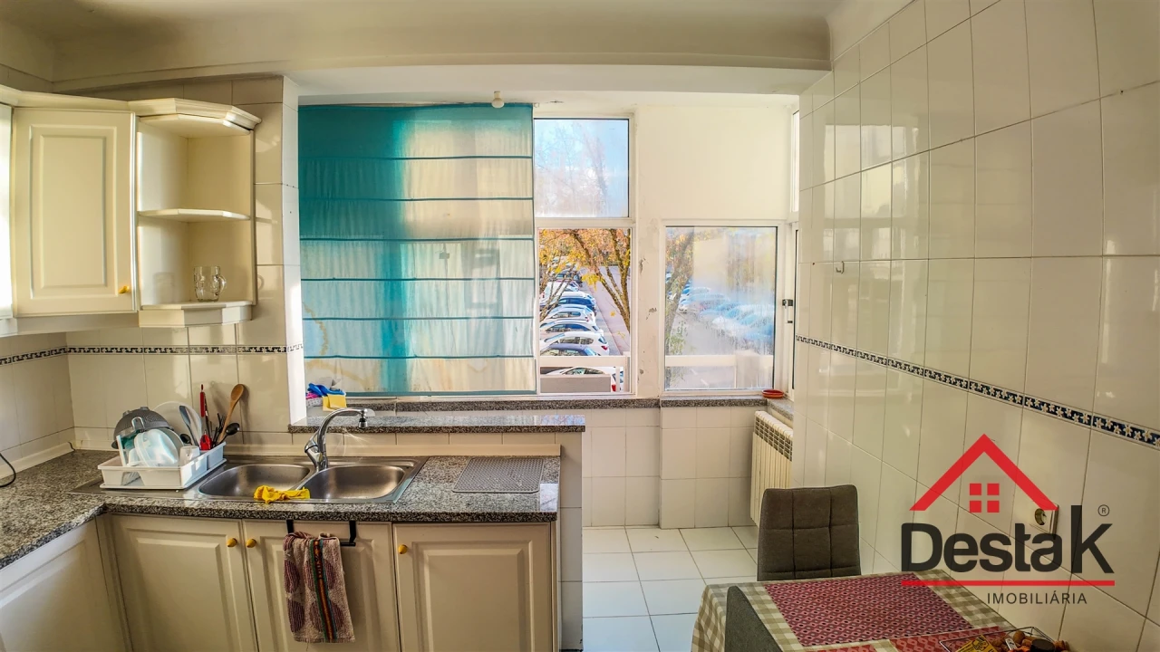 Apartamento T3 para Arrendamento em Viseu Foto 3