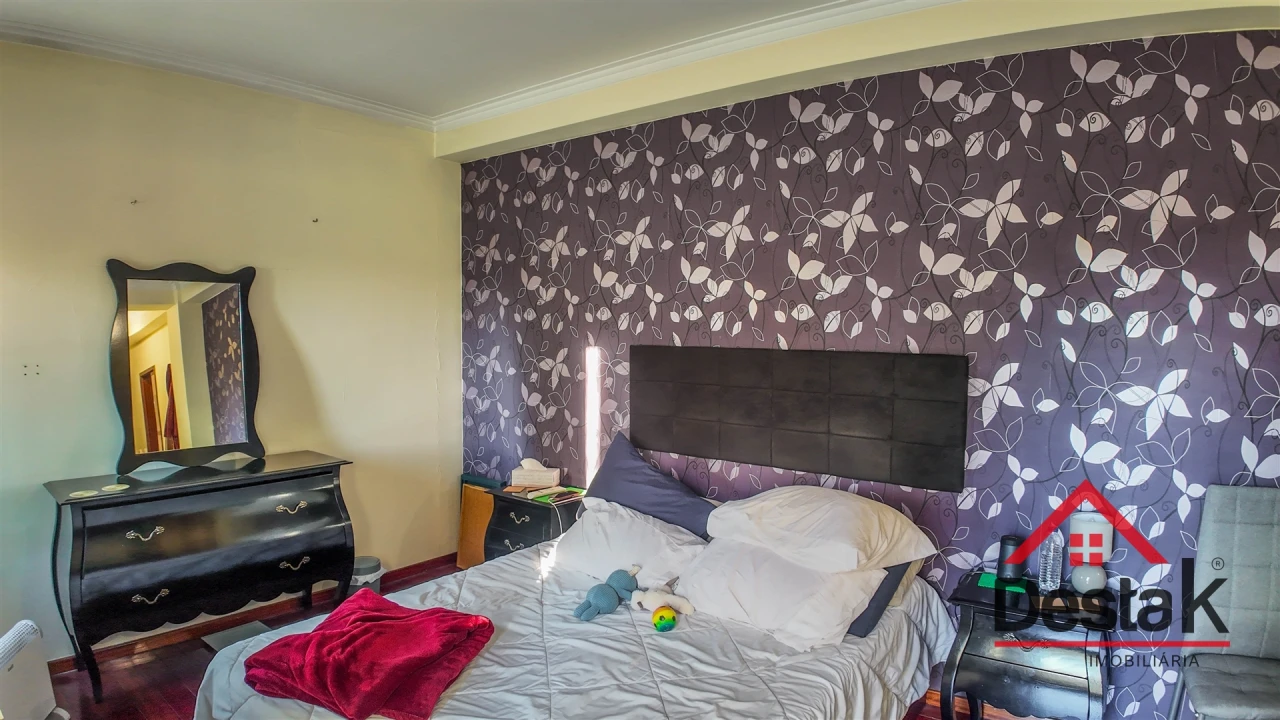 Apartamento T3 para Arrendamento em Viseu Foto 10