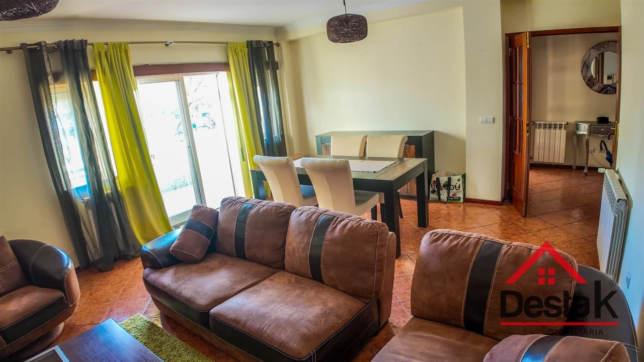 Apartamento T3 para Arrendamento em Viseu Foto 8