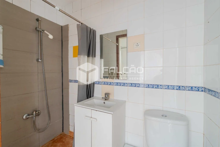 Loja para Venda em Marvila, Ribeira Santarém, São Salvador, São Nicolau Foto 28