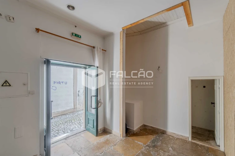 Loja para Venda em Marvila, Ribeira Santarém, São Salvador, São Nicolau Foto 33