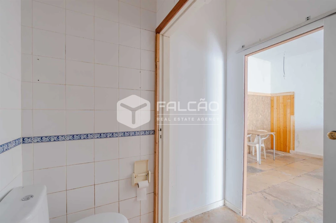 Loja para Venda em Marvila, Ribeira Santarém, São Salvador, São Nicolau Foto 29