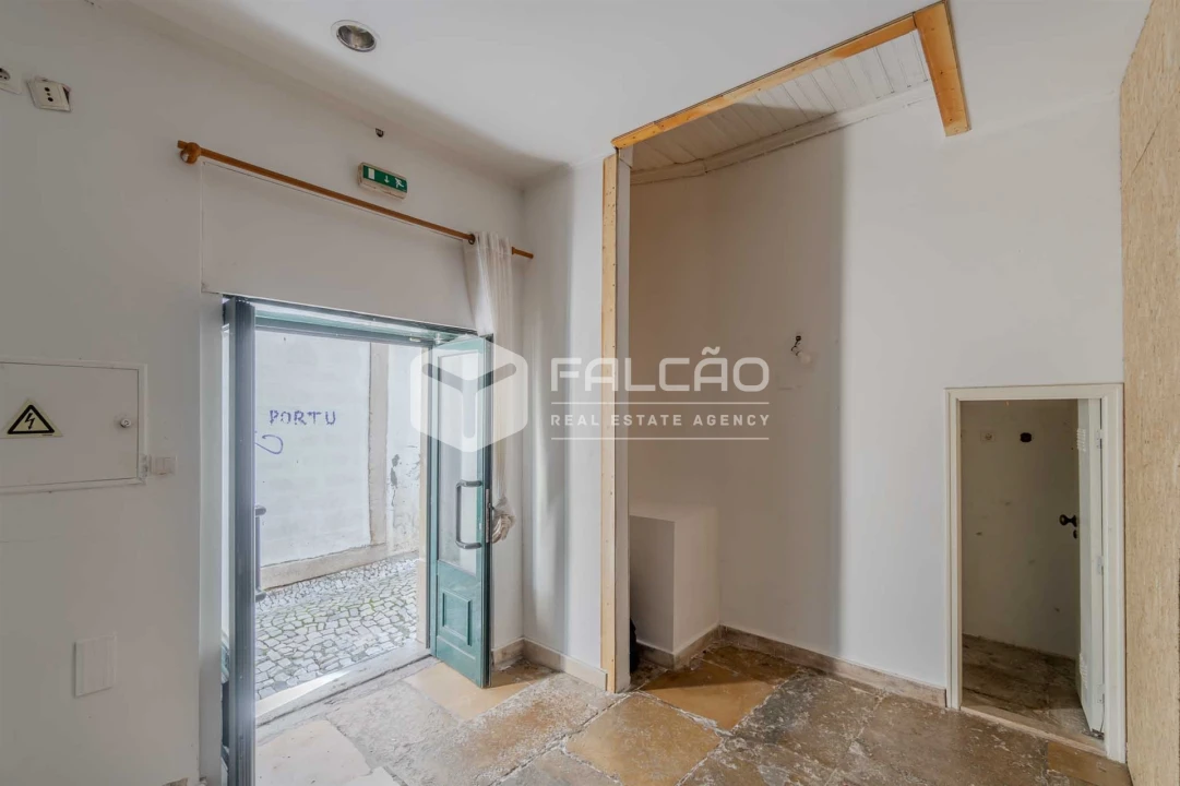 Loja para Venda em Marvila, Ribeira Santarém, São Salvador, São Nicolau Foto 33