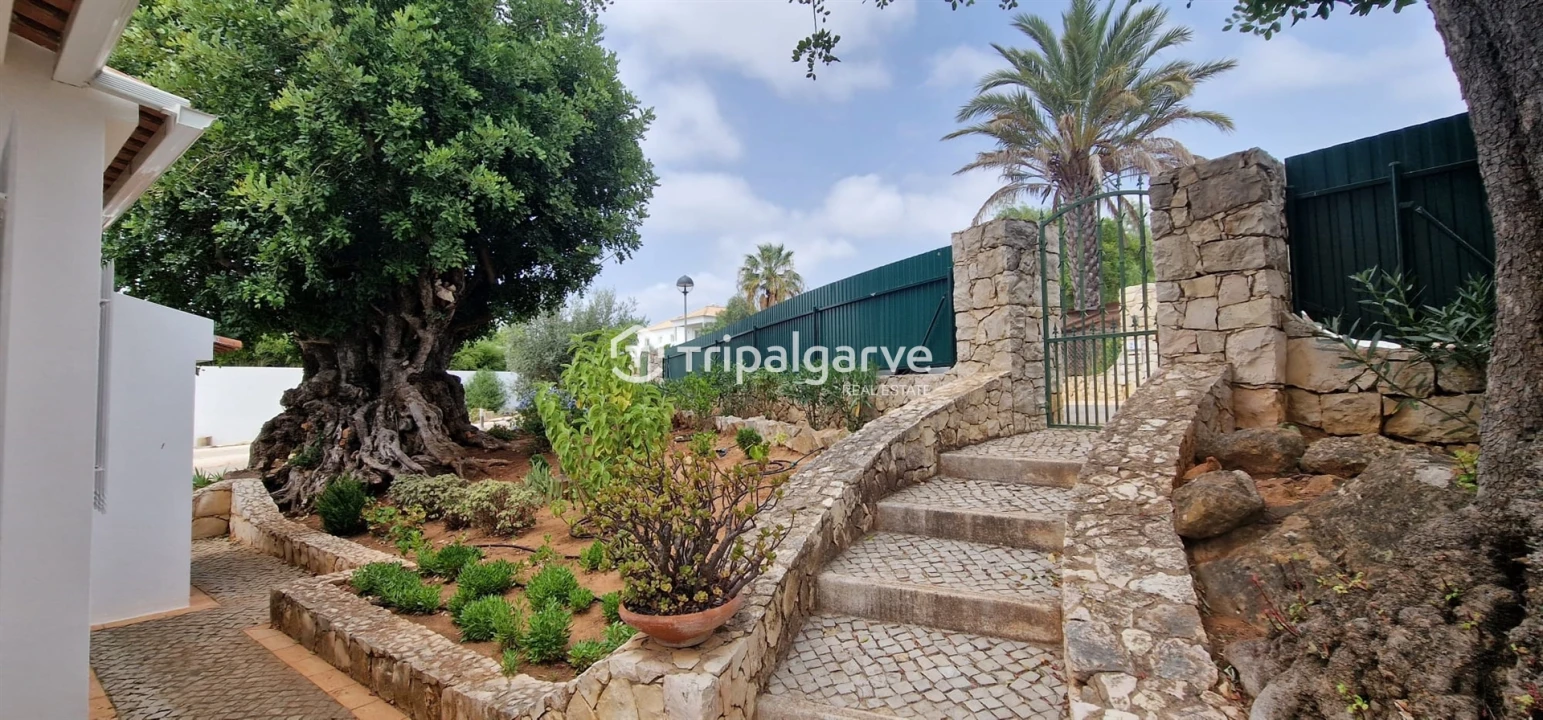 Moradia T4 para Venda em Portimão Foto 52
