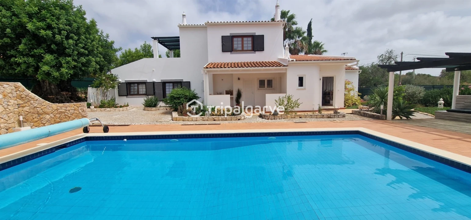 Moradia T4 para Venda em Portimão Foto 4