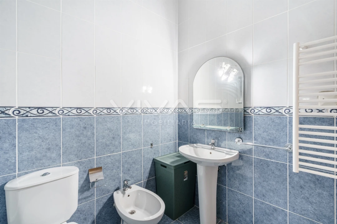 Apartamento T1 para Venda em Airo Foto 15