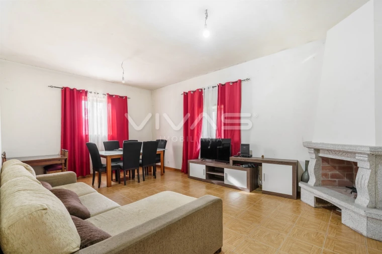 Apartamento T1 para Venda em Airo Foto 10