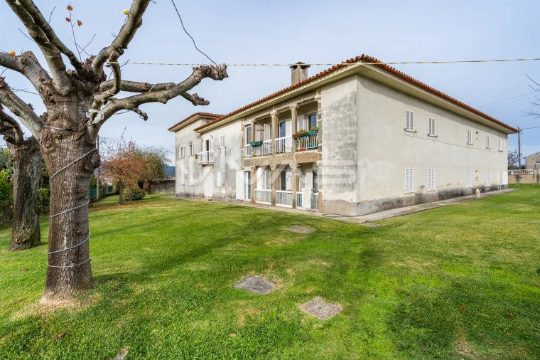 Apartamento T1 para Venda em Airo Foto 3