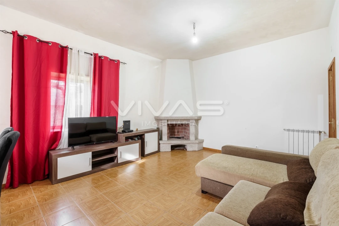 Apartamento T1 para Venda em Airo Foto 11