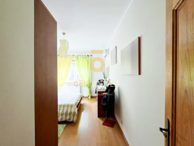 Apartamento T3 para Venda em Nespereira Foto 4