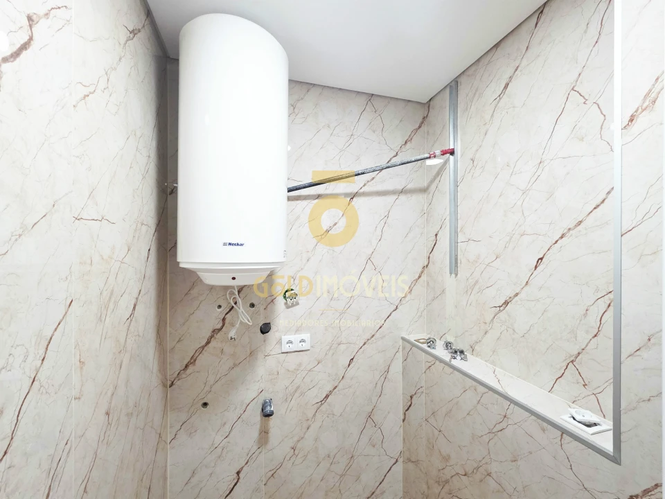 Apartamento T0 para Venda em São Roque Foto 14