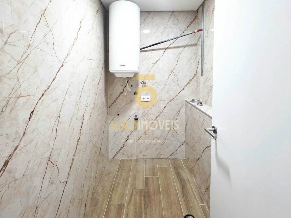 Apartamento T0 para Venda em São Roque Foto 15