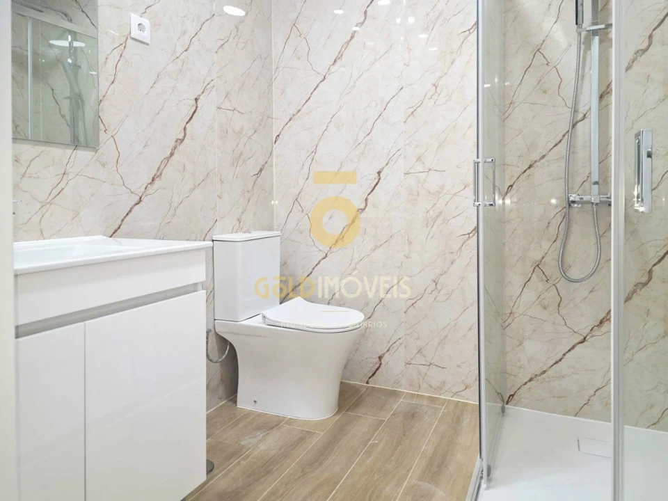 Apartamento T0 para Venda em São Roque Foto 12