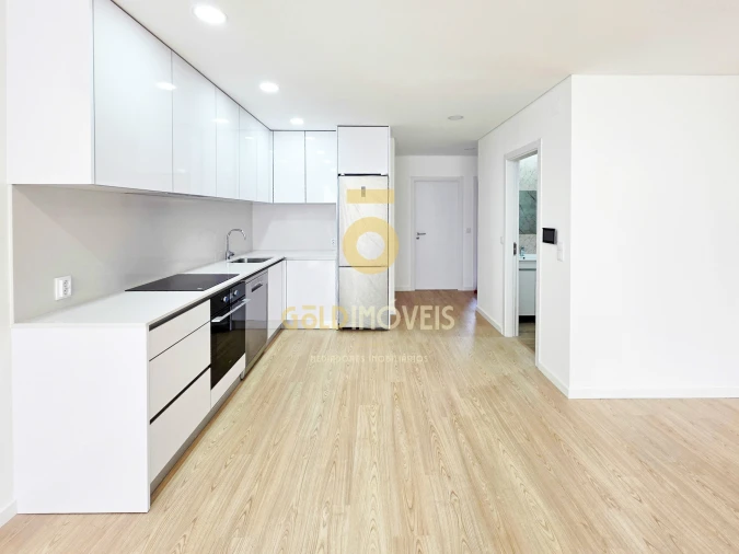 Apartamento T0 para Venda em São Roque Foto 3