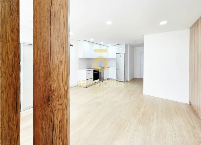 Apartamento T0 para Venda em São Roque Foto 7