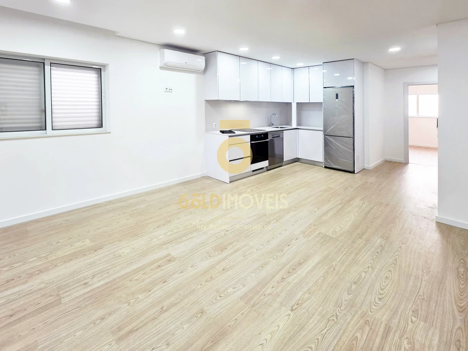 Apartamento T0 para Venda em São Roque Foto 20