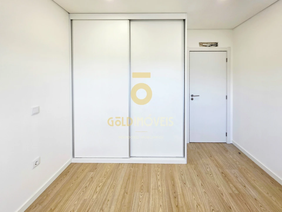 Apartamento T0 para Venda em São Roque Foto 15