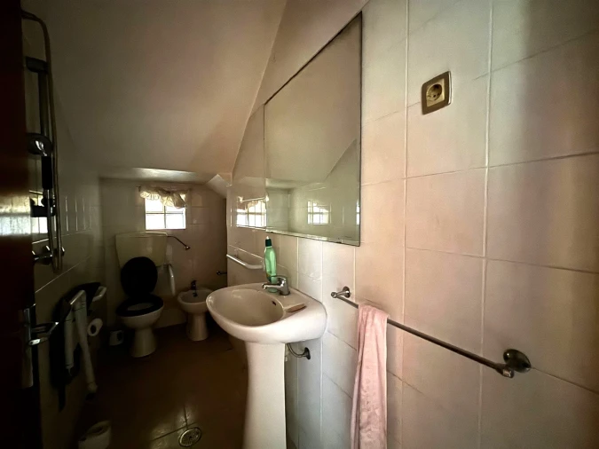 Moradia T3 para Venda em Marrazes e Barosa Foto 5