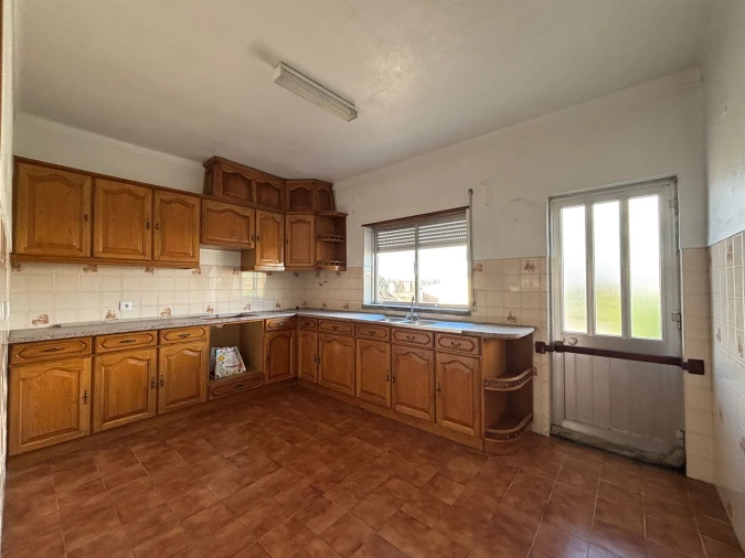 Moradia T3 para Venda em Marrazes e Barosa Foto 2