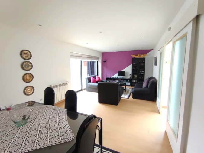 Moradia T5 para Venda em Aveleda Foto 10