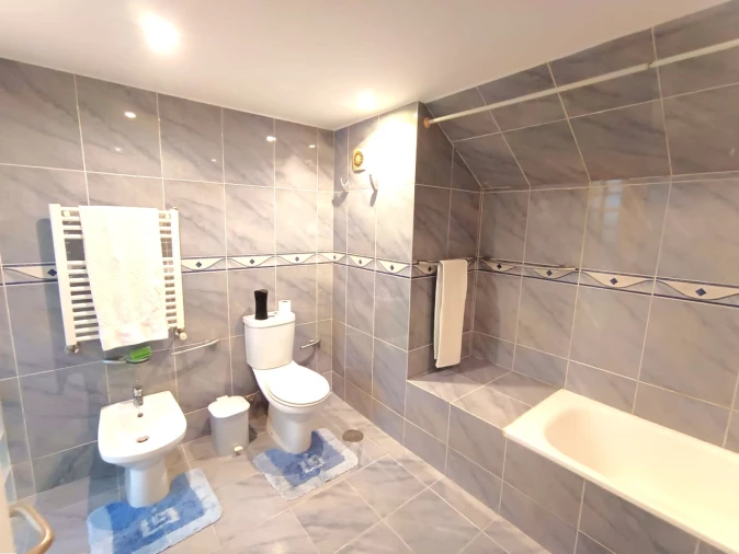 Moradia T5 para Venda em Aveleda Foto 26