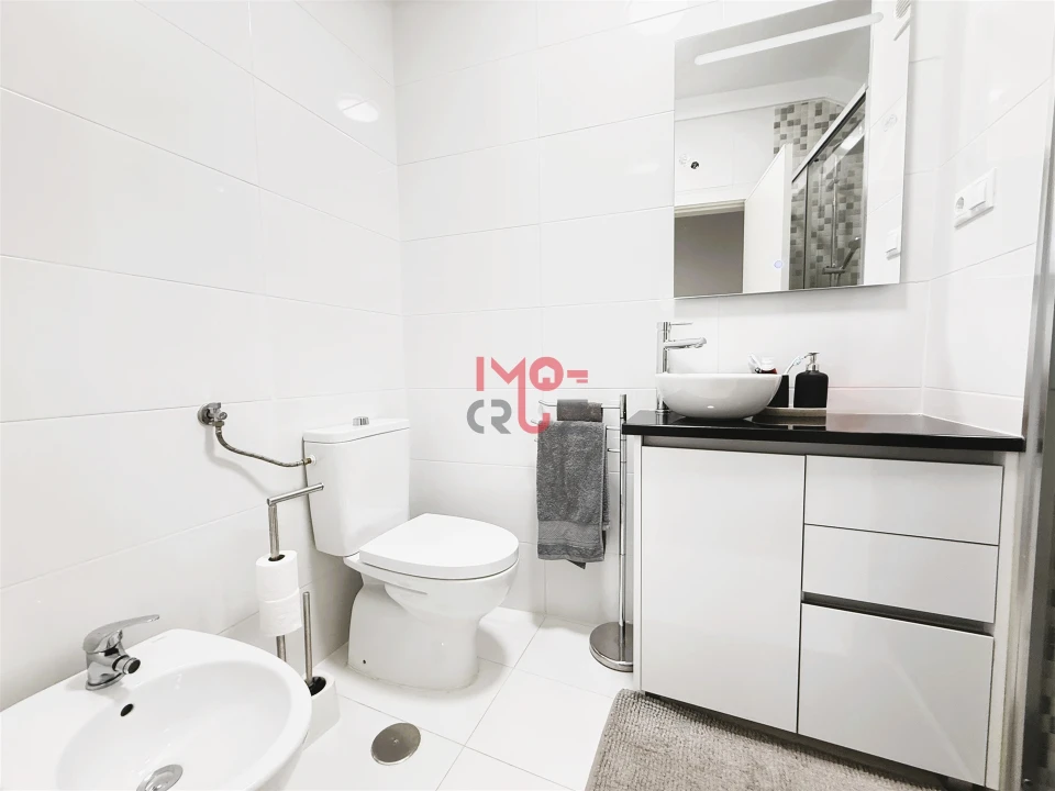 Apartamento T2 para Venda em Santa Maria, São Pedro e Matacães Foto 17