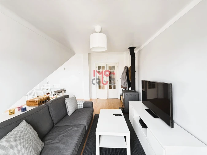 Apartamento T2 para Venda em Santa Maria, São Pedro e Matacães Foto 11