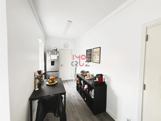 Apartamento T2 para Venda em Santa Maria, São Pedro e Matacães Foto 4