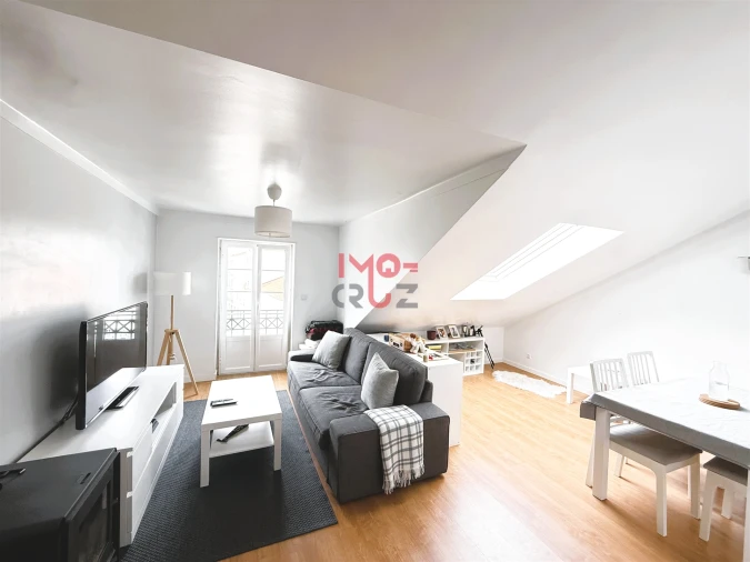 Apartamento T2 para Venda em Santa Maria, São Pedro e Matacães Foto 9