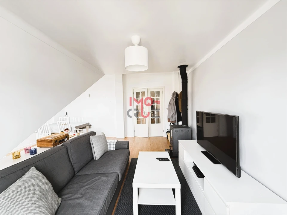 Apartamento T2 para Venda em Santa Maria, São Pedro e Matacães Foto 11