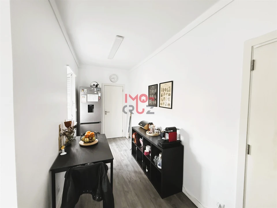 Apartamento T2 para Venda em Santa Maria, São Pedro e Matacães Foto 4