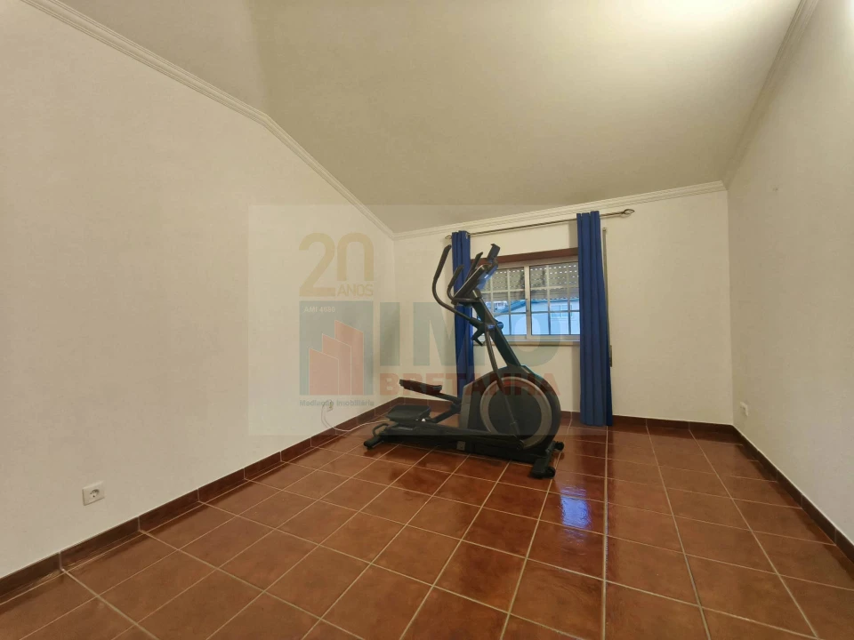 Apartamento T3 para Venda em Serpins Foto 18