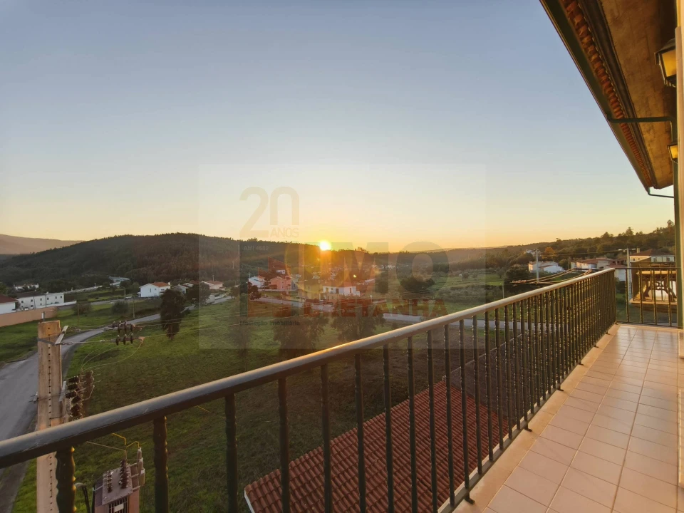 Apartamento T3 para Venda em Serpins Foto 21