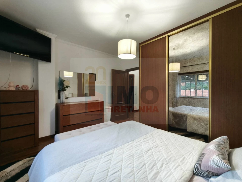 Apartamento T3 para Venda em Serpins Foto 14