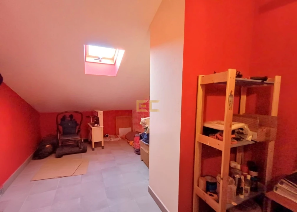 Apartamento T2 para Venda em Tavarede Foto 37