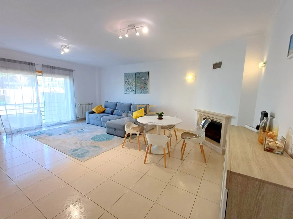 Apartamento T2 para Venda em Tavarede Foto 1