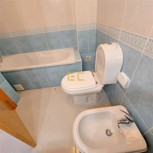 Apartamento T2 para Venda em Tavarede Foto 34