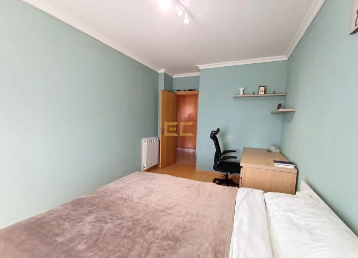 Apartamento T2 para Venda em Tavarede Foto 26