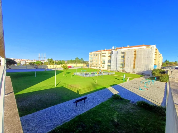 Apartamento T2 para Venda em Tavarede Foto 22