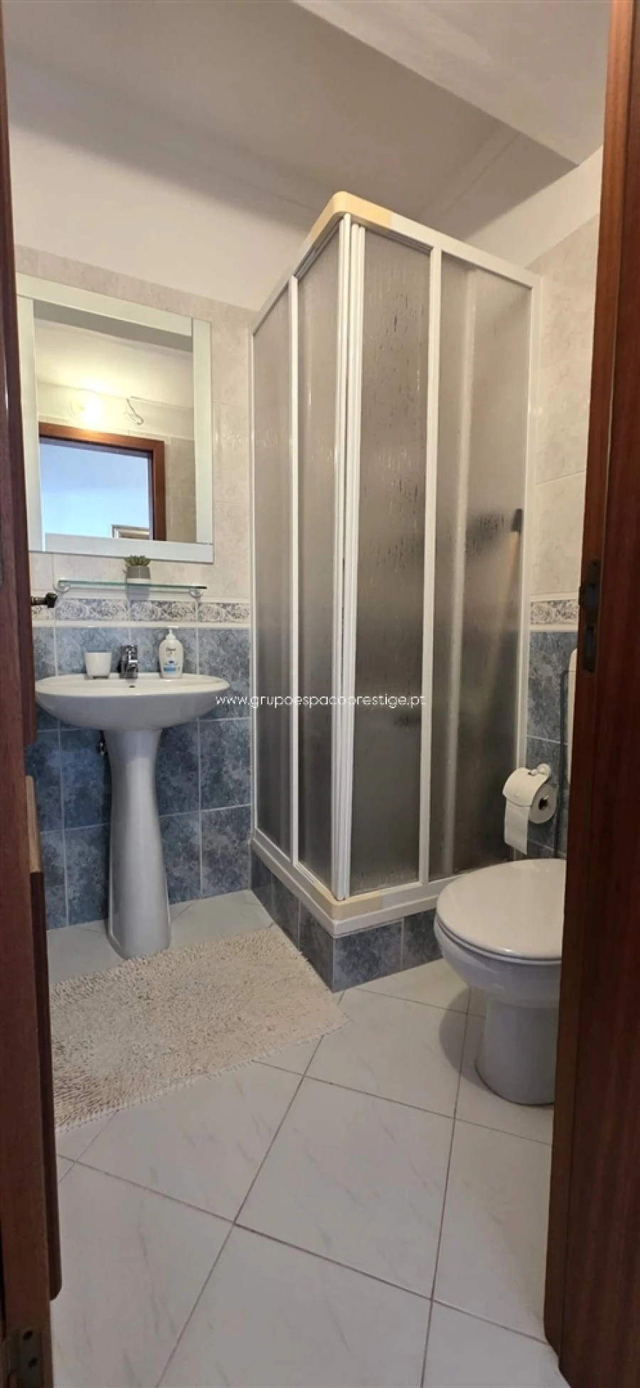 Apartamento T3 para Venda em Quelfes Foto 7