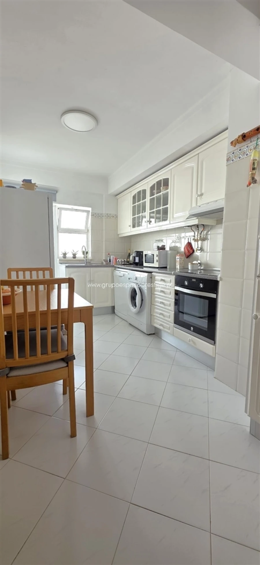 Apartamento T3 para Venda em Quelfes Foto 5