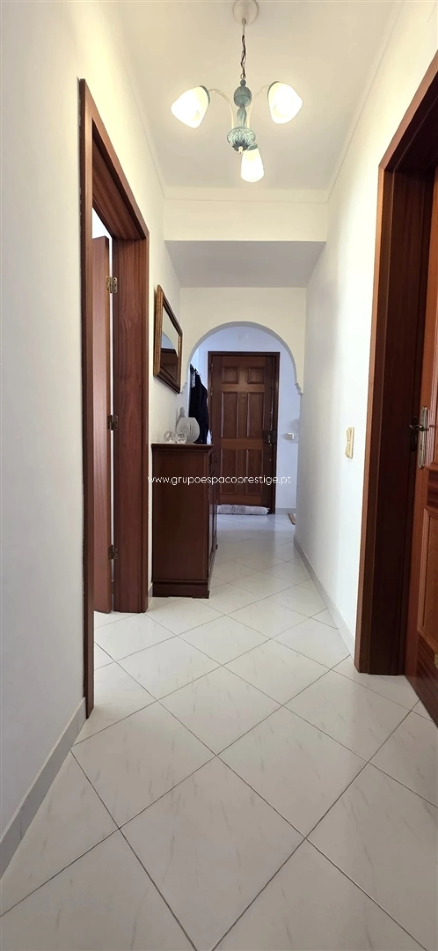 Apartamento T3 para Venda em Quelfes Foto 9