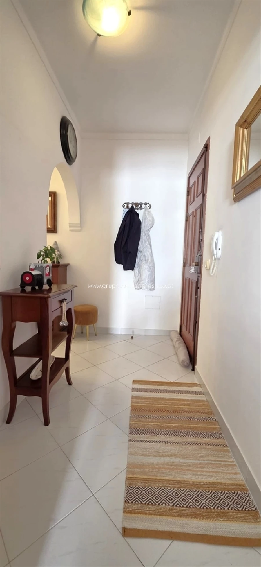 Apartamento T3 para Venda em Quelfes Foto 6