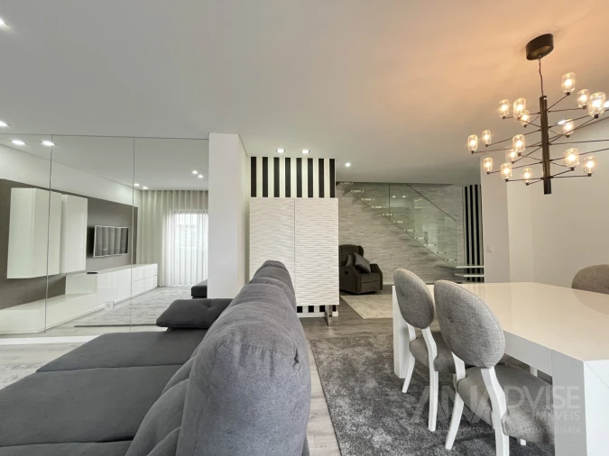 Apartamento T3 para Arrendamento em Viseu Foto 7