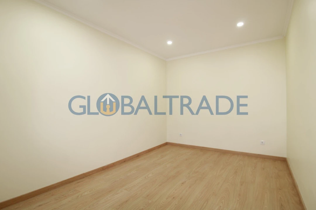 Moradia T3 para Venda em Campanhã Foto 13