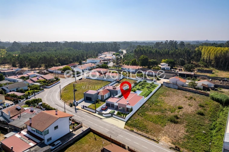 Moradia T4 para Venda em Marinha Grande Foto 18