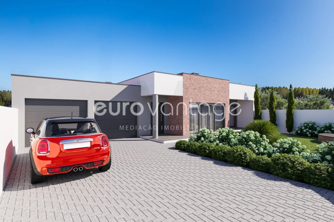 Moradia T4 para Venda em Marinha Grande Foto 3